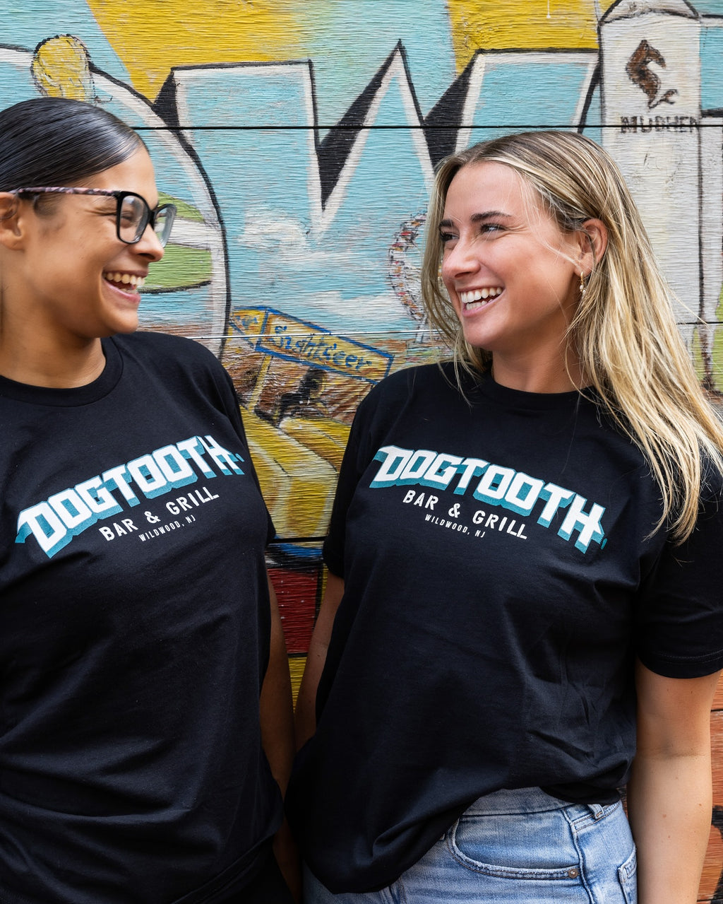 Dogtooth Bar & Grill Shop